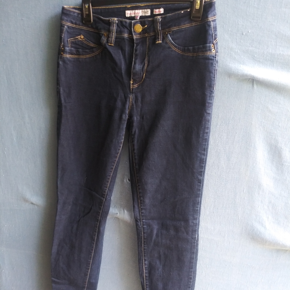YMI Juniors Size 11 Dark Wash Skinny Jeans d2